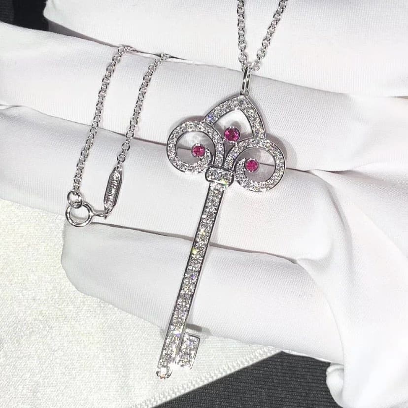 Подвеска-ключ Tiffany, 0,85 ct 1