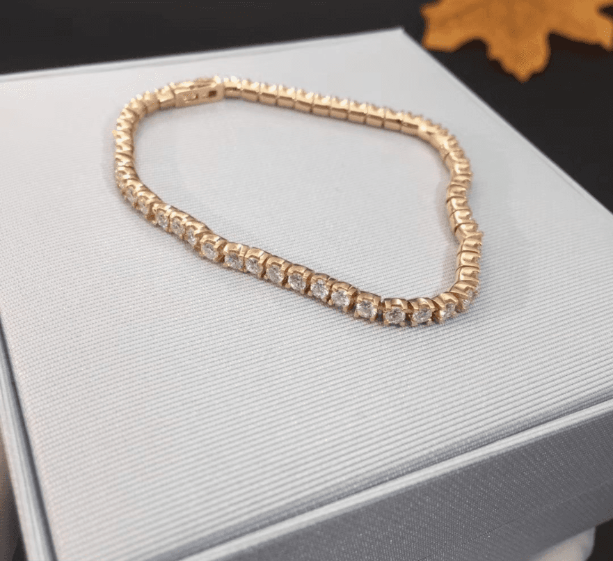 Браслет Cartier Essential Lines 3.17ct 1