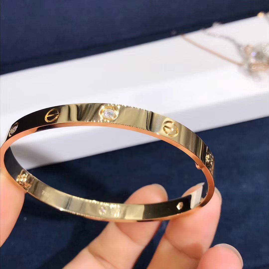 Браслет Cartier Love, 0,315ct 2