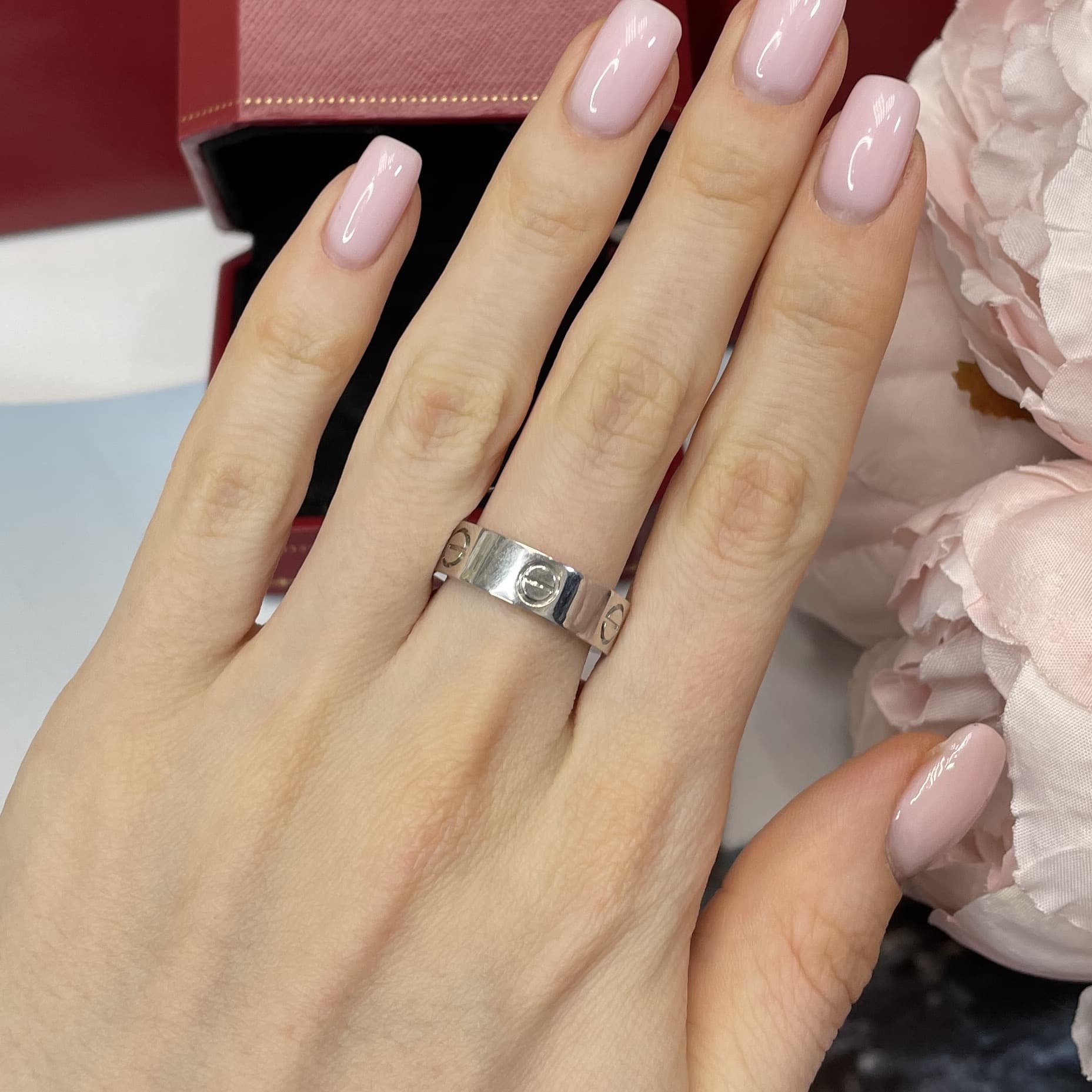 Золотое кольцо Cartier Love 3