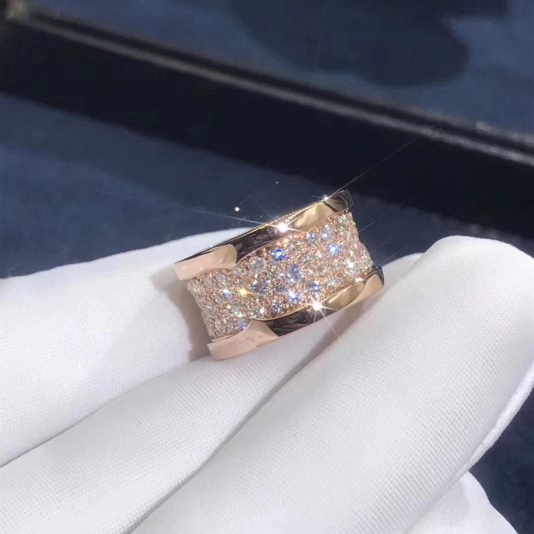 Кольцо Bulgari B.zero1 бриллианты, розовое золото 5