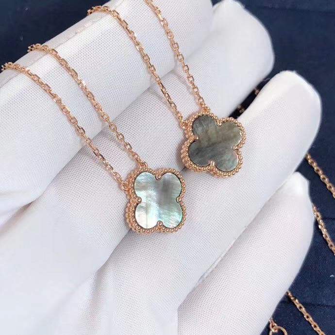 Подвеска Van Cleef Arpels Alhambra розовое золото, перламутр 6