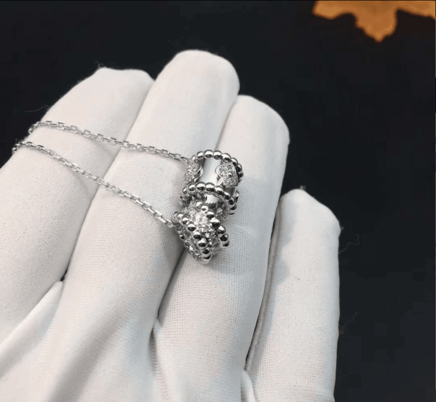 Подвеска Van Cleef & Arpels Perlée Clovers бриллианты, белое золото 5