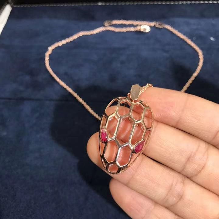 Подвеска Bulgari Serpenti Seduttori розовое золото, рубин 5