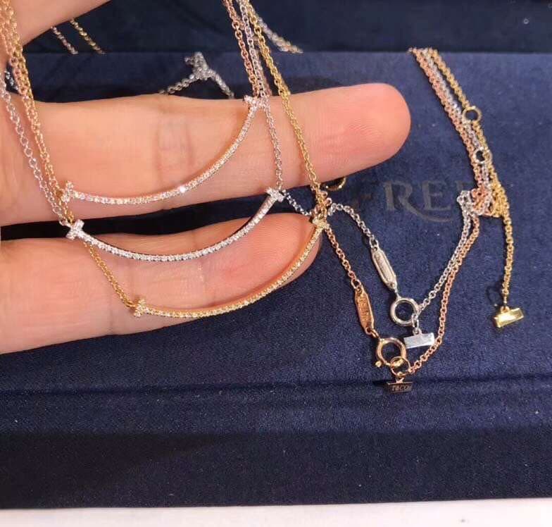 Подвеска Tiffany T Smile бриллианты, розовое, белое, желтое золото 6