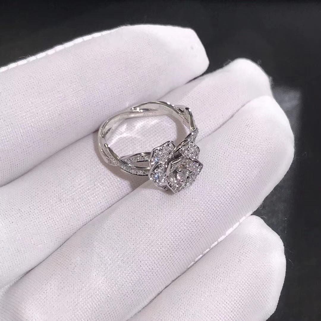 Кольцо Piaget Rose белое золото, бриллианты