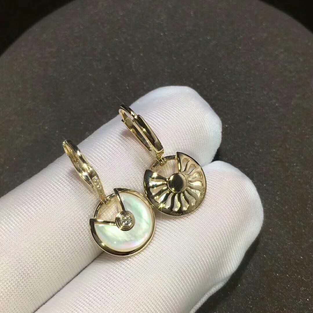 Серьги Amulette de Cartier из желтого золота, 0,19ct 3