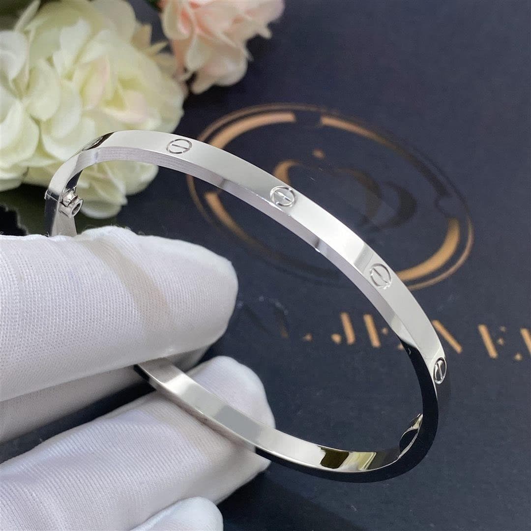 Браслет Cartier Love, белое золото 1