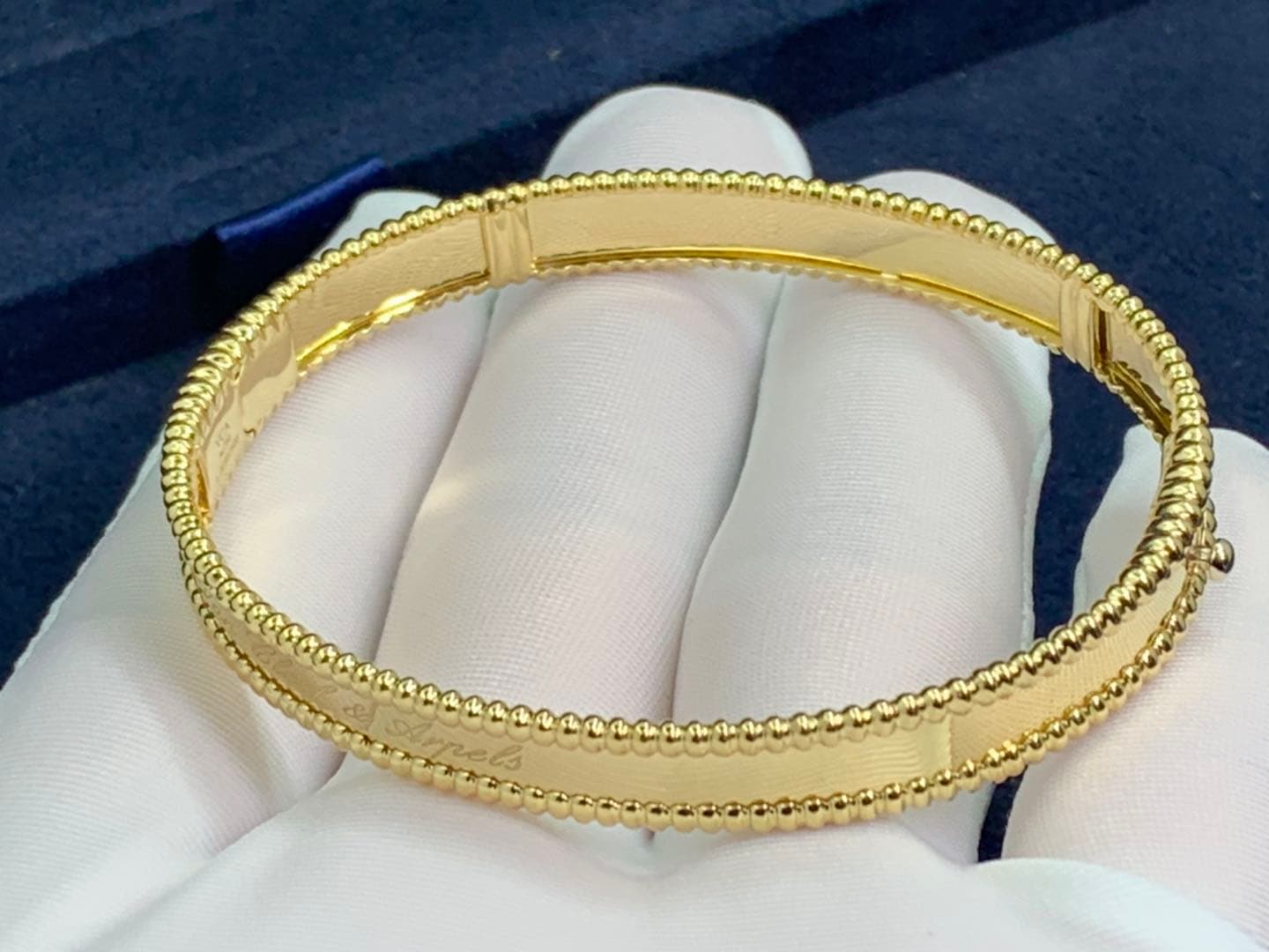 Браслет Van Cleef & Arpels Perlée желтое золото 13