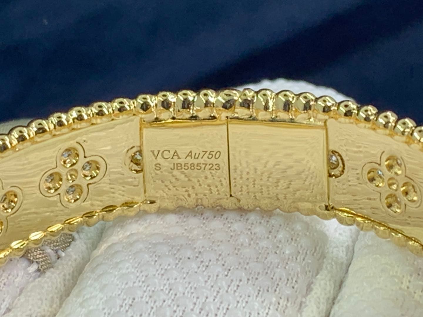 Браслет Van Cleef & Arpels Perlée Clover Diamond бриллианты, желтое золото 3
