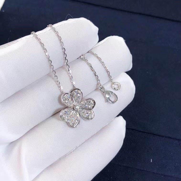 Подвеска Van Cleef & Arpels Frivole бриллианты, белое золото 3