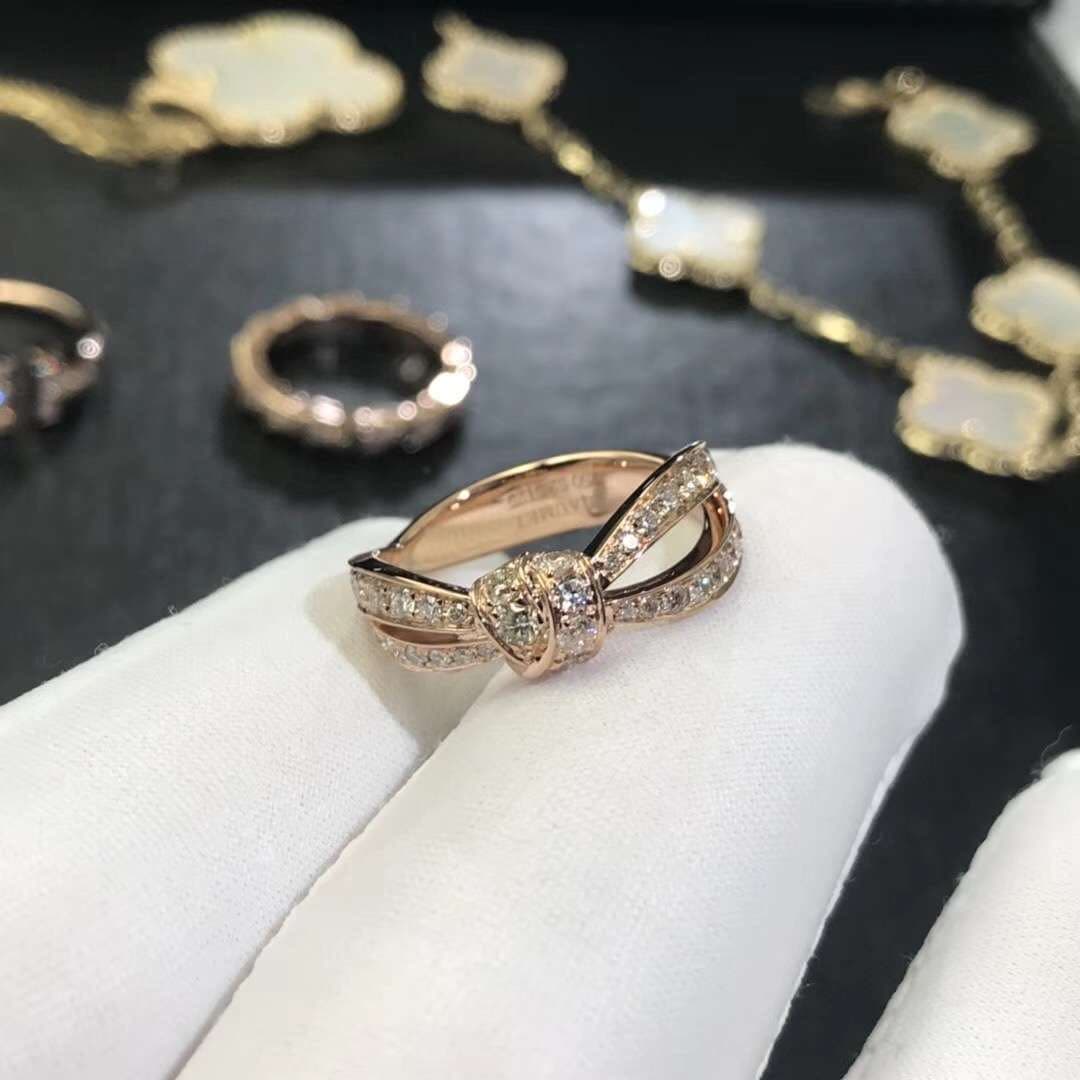 Кольцо Chaumet Liens Seduction розовое золото, бриллианты