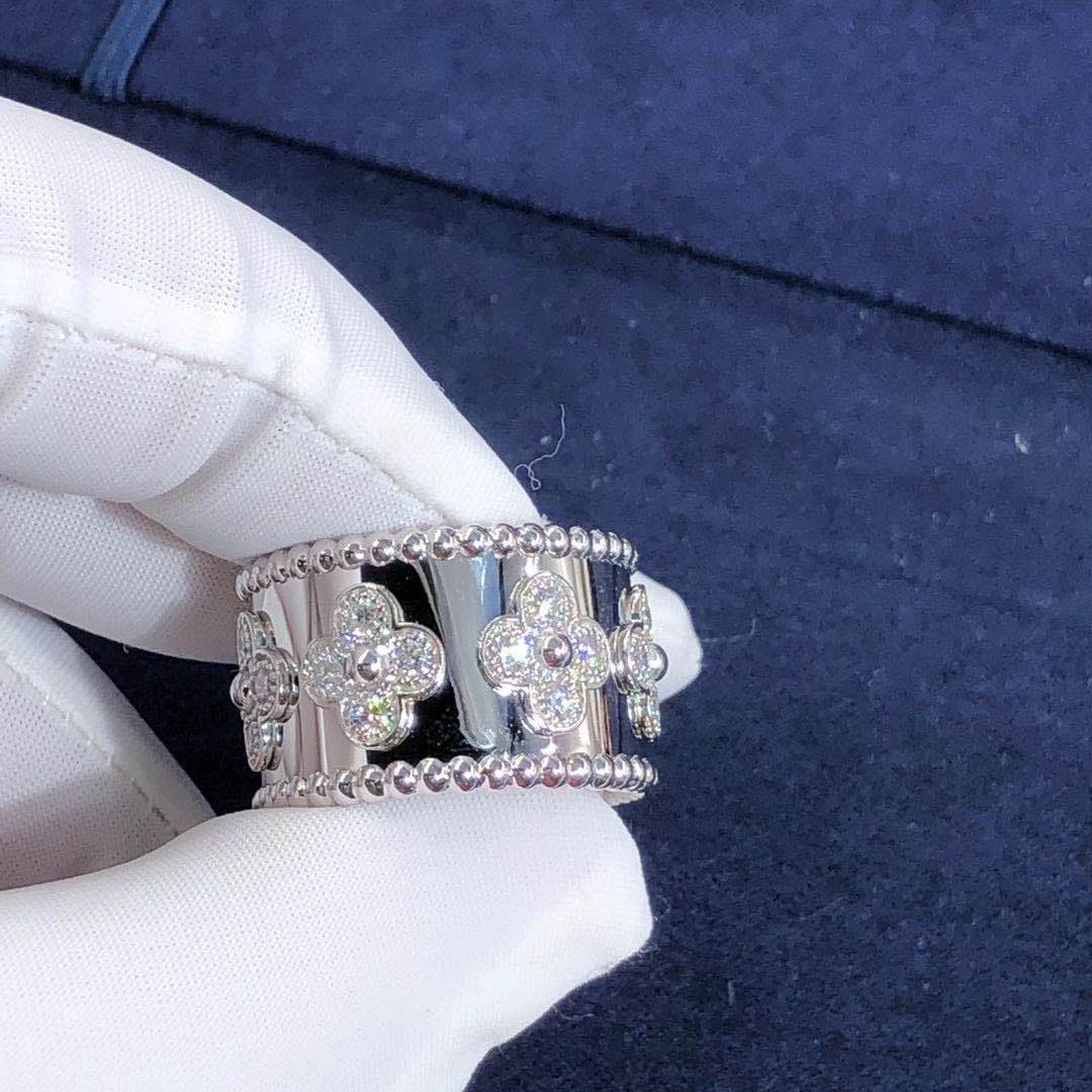 Кольцо Van Cleef & Arpels Perlée Clovers бриллианты, белое золото 4