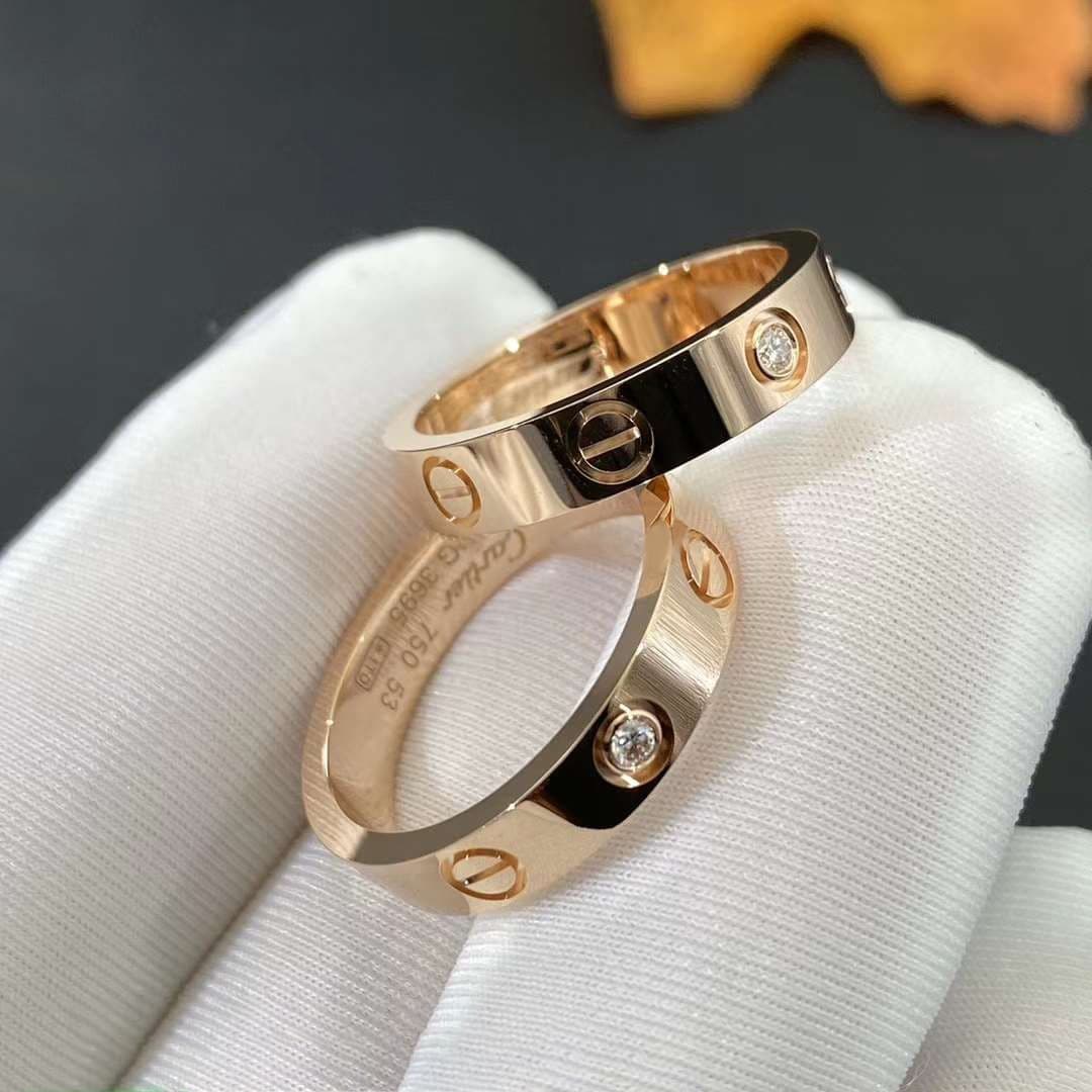 Обручальное кольцо Cartier Love, 0,02ct 1