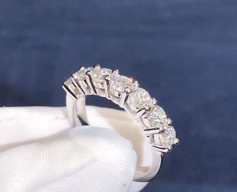 Кольцо Tiffany Embrace Band, 0,91 ct 1