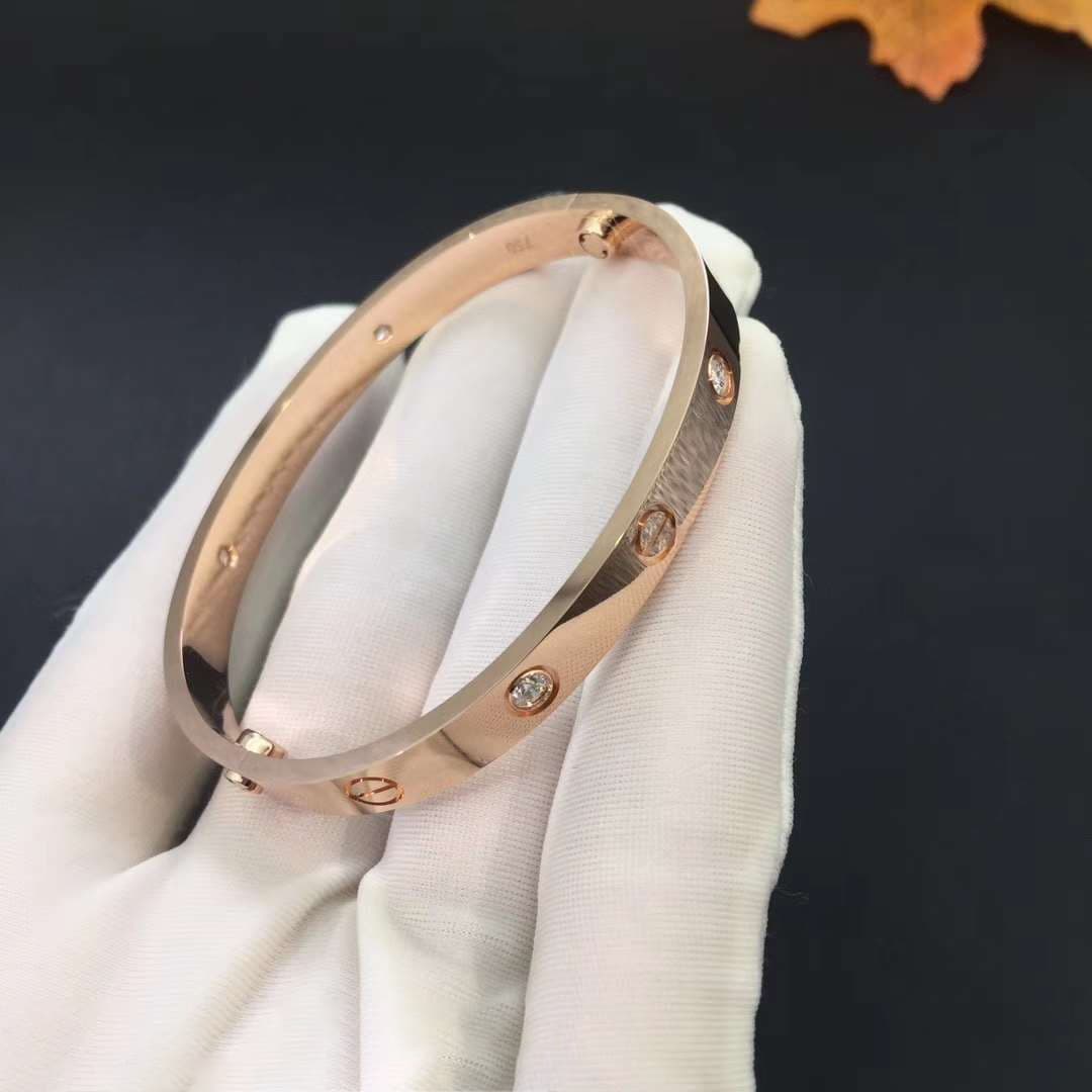 Браслет Cartier Love с 4 бриллиантами 0,33ct 4