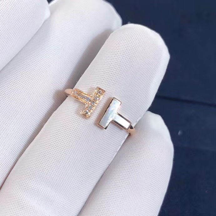 Кольцо Tiffany T Wire бриллианты, перламутр, розовое золото 8