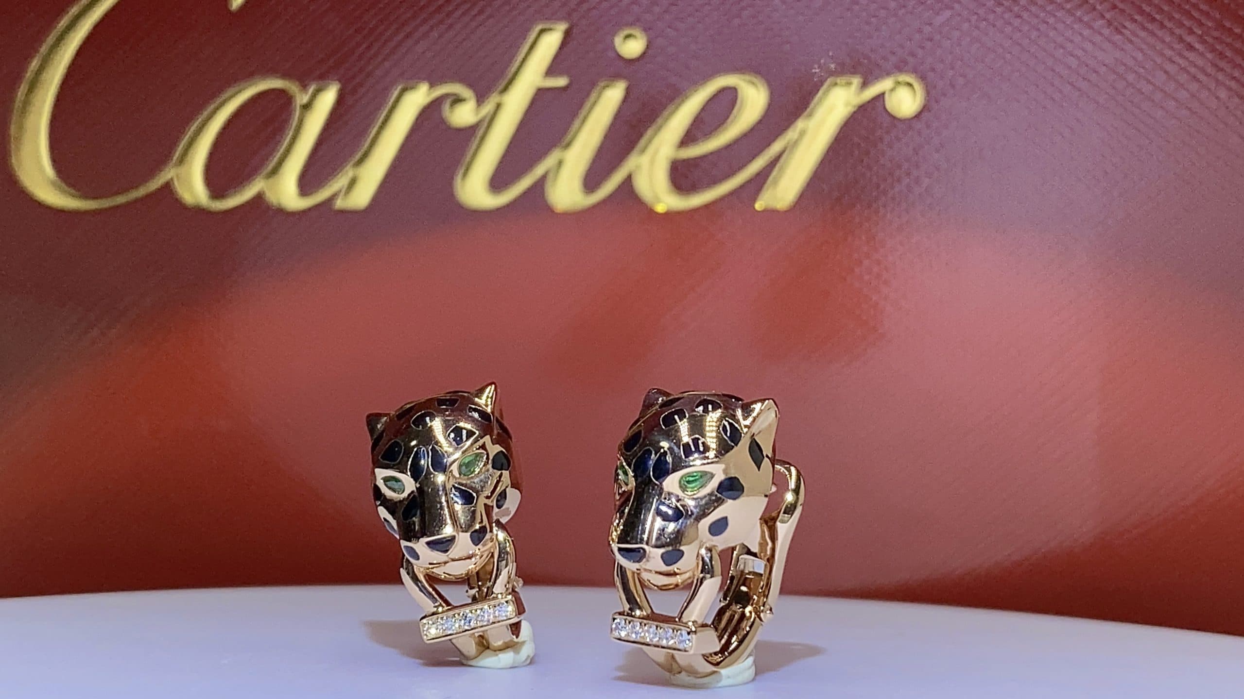 Серьги Panthère de Cartier 0,01ct
