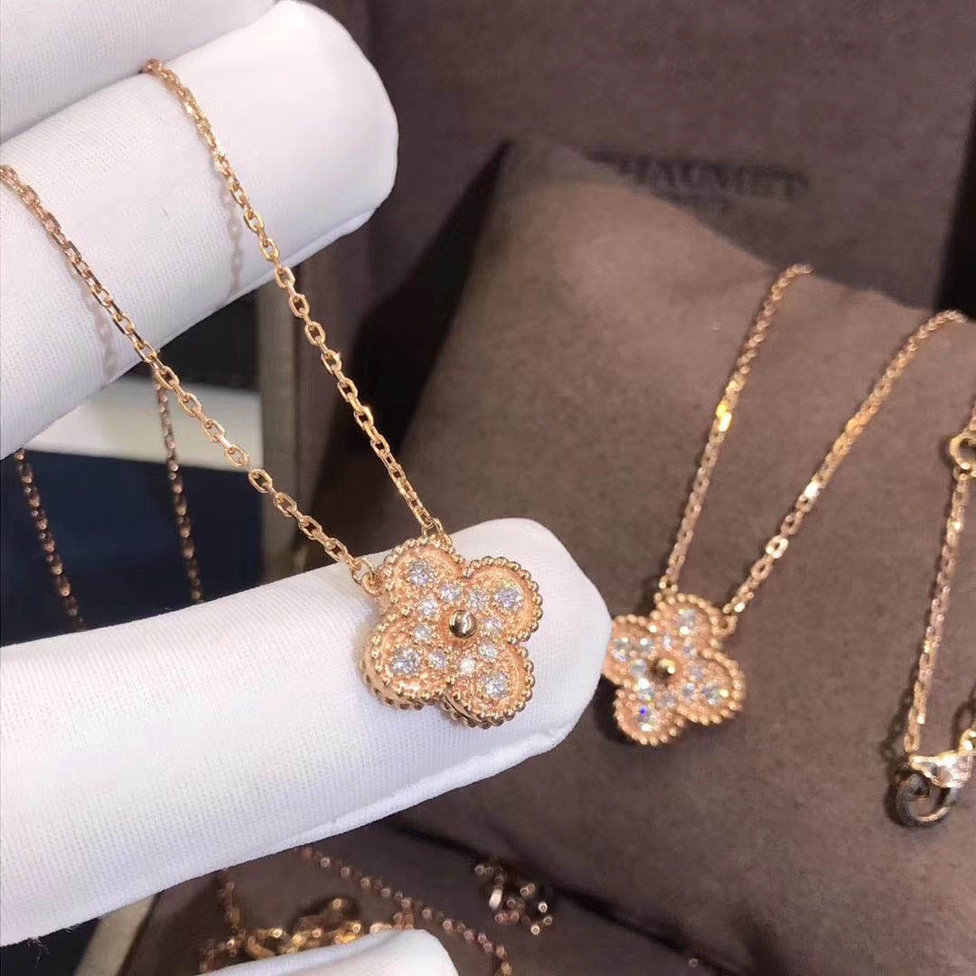 Подвеска Van Cleef Vintage Alhambra бриллианты, розовое золото 3