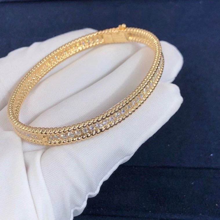 Браслет Van Cleef & Arpels 1 ряд бриллиантов желтое золото 1