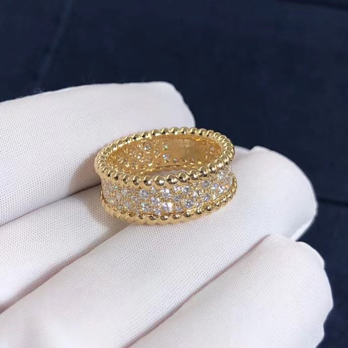 Кольцо Van Cleef & Arpels Perlée бриллианты, желтое золото 8