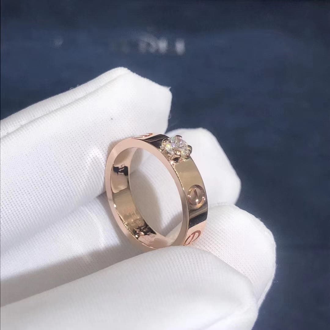 Кольцо для помолвки Cartier Love 1 бриллиант, розовое золото 1