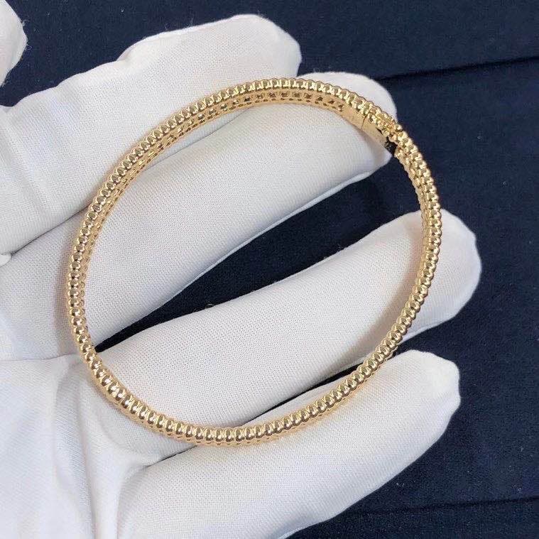 Браслет Van Cleef & Arpels 1 ряд бриллиантов желтое золото 2