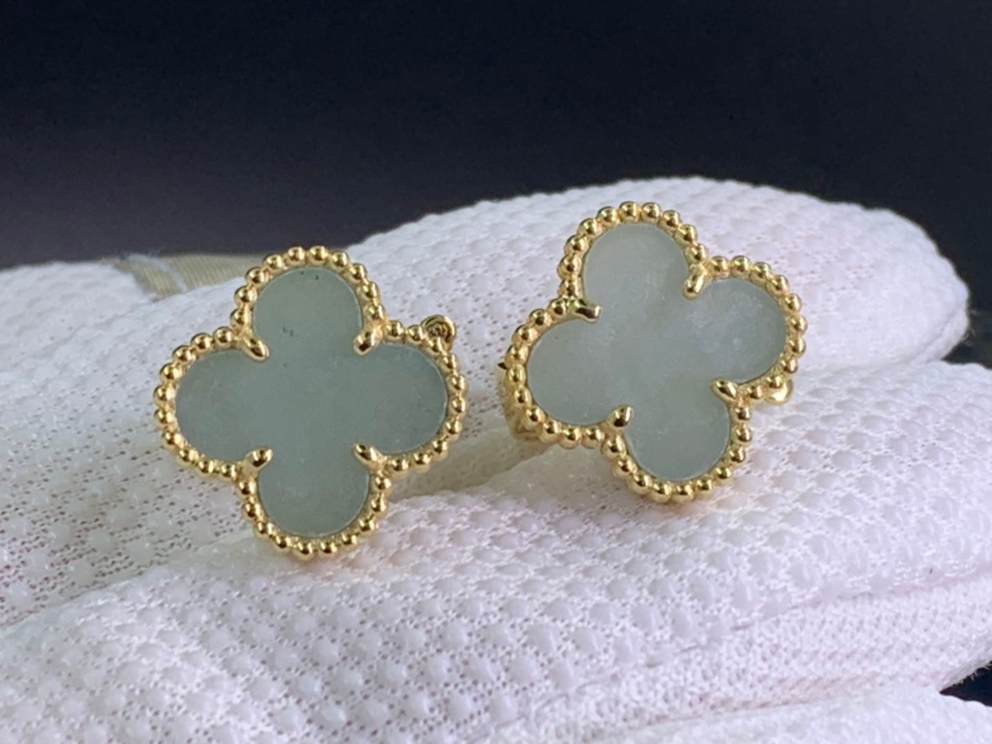Колье Van Cleef & Arpels Vintage Alhambra с 10 мотивами перламутр, желтое золото 9