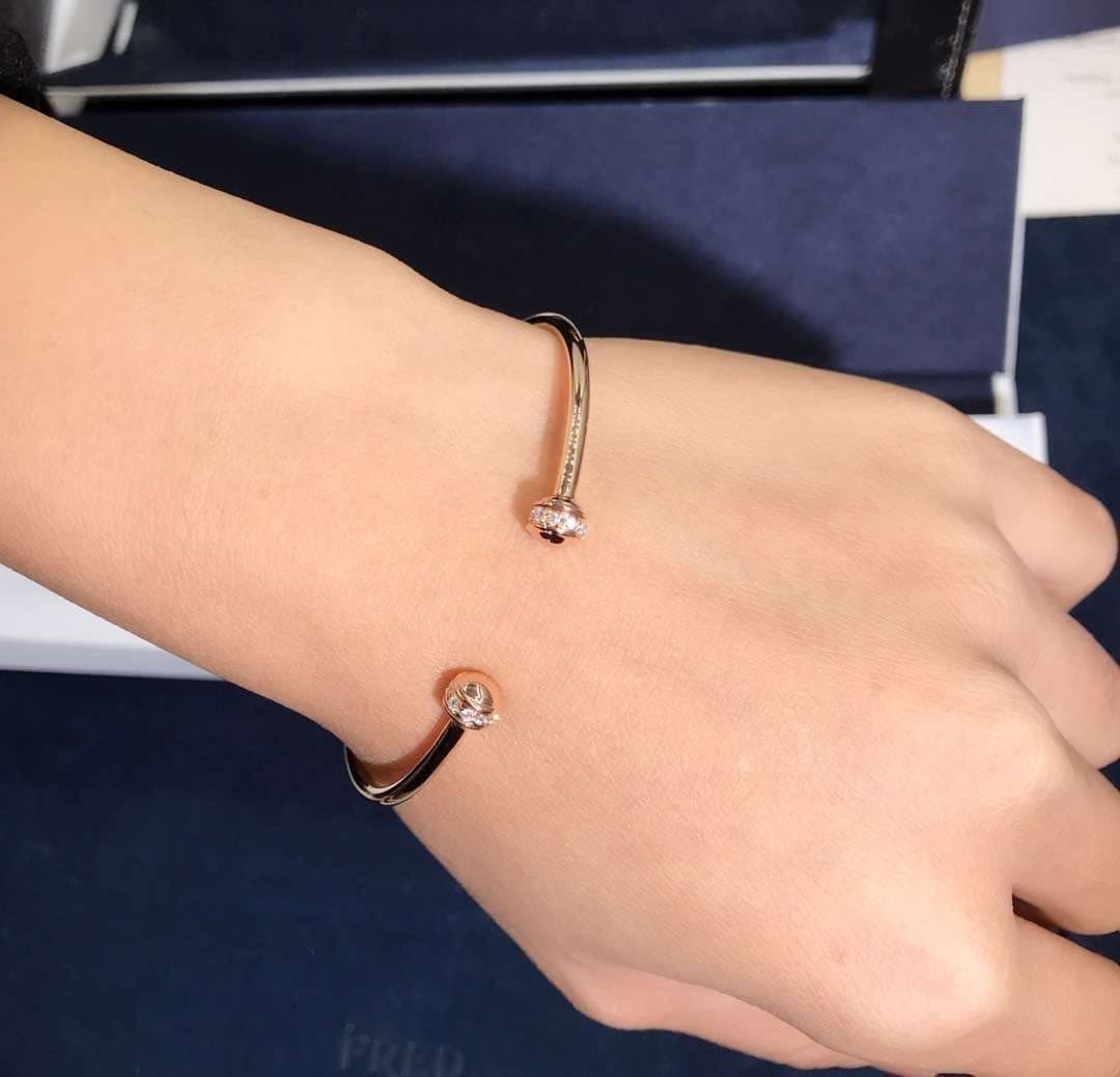 Браслет Piaget Possession Open Bangle бриллианты, розовое золото 5