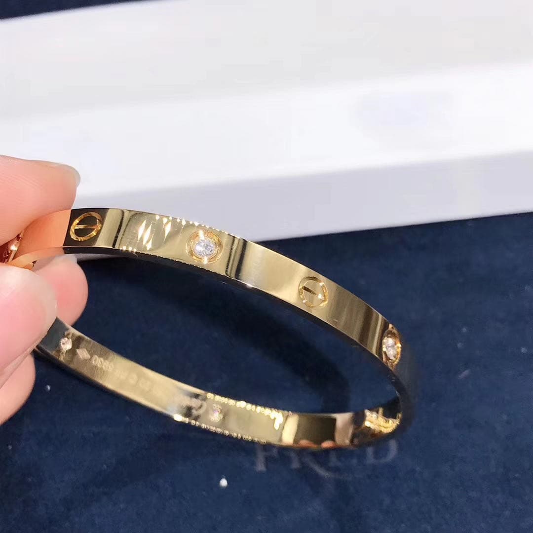 Браслет Cartier Love 4 бриллианта, желтое золото 3