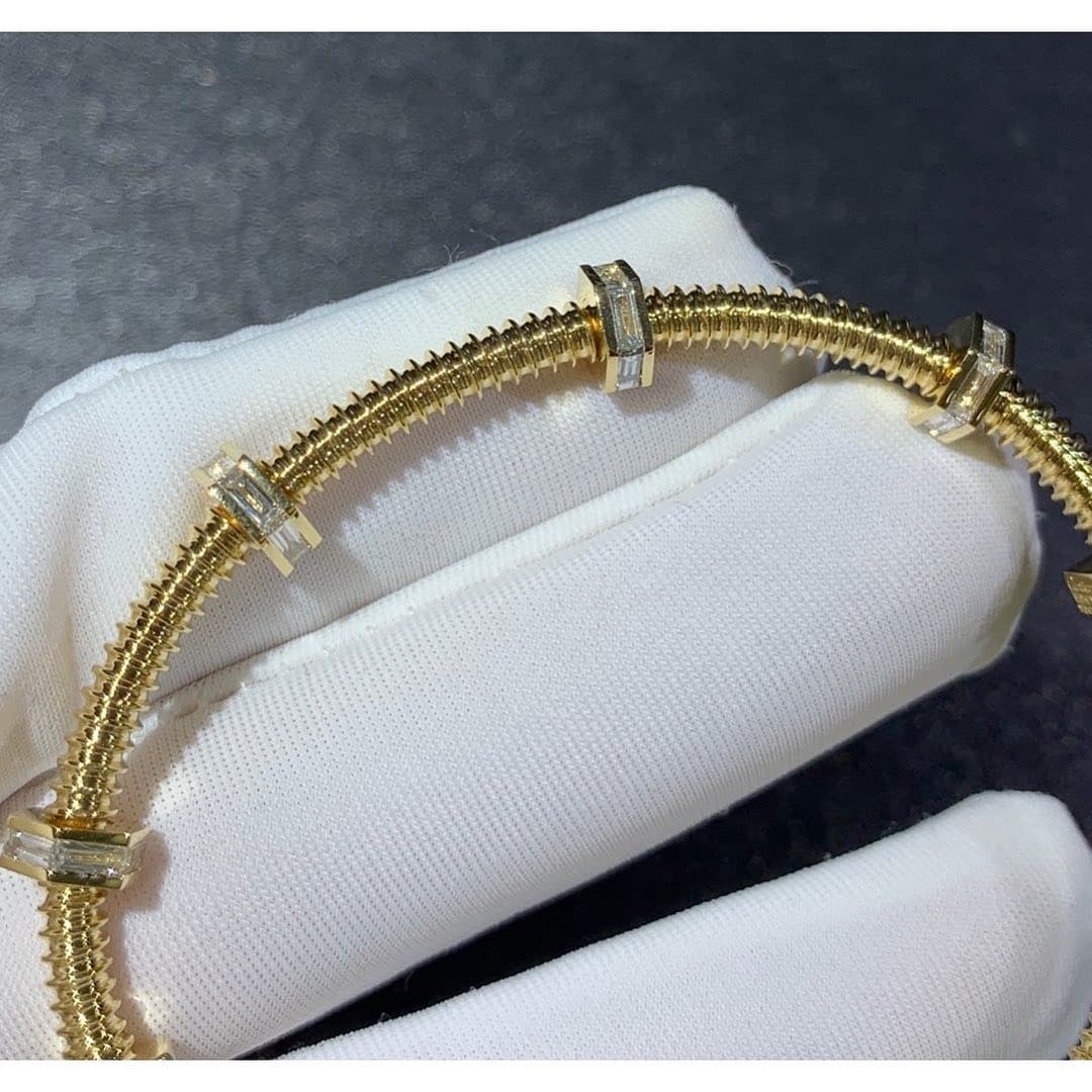 Браслет Cartier из натурального желтого золота 1