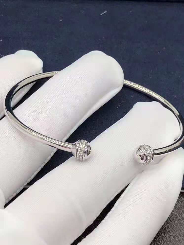 Браслет Piaget Possession Open Bangle белое золото, бриллианты 5
