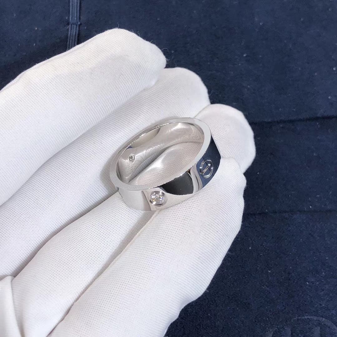 Кольцо Cartier Love 3 бриллианта, белое золото 5
