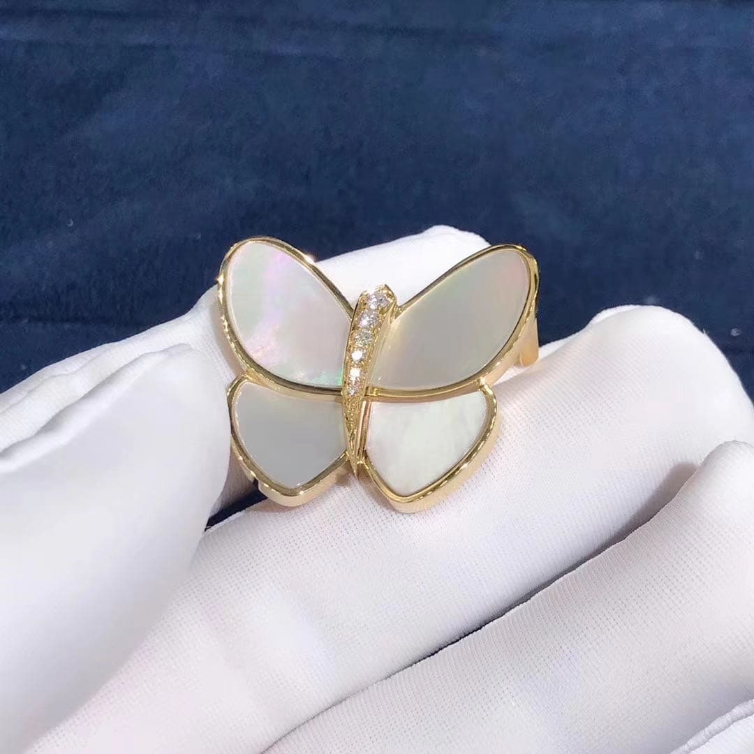 Брошь Van Cleef & Arpels бриллианты, перламутр, желтое золото 5