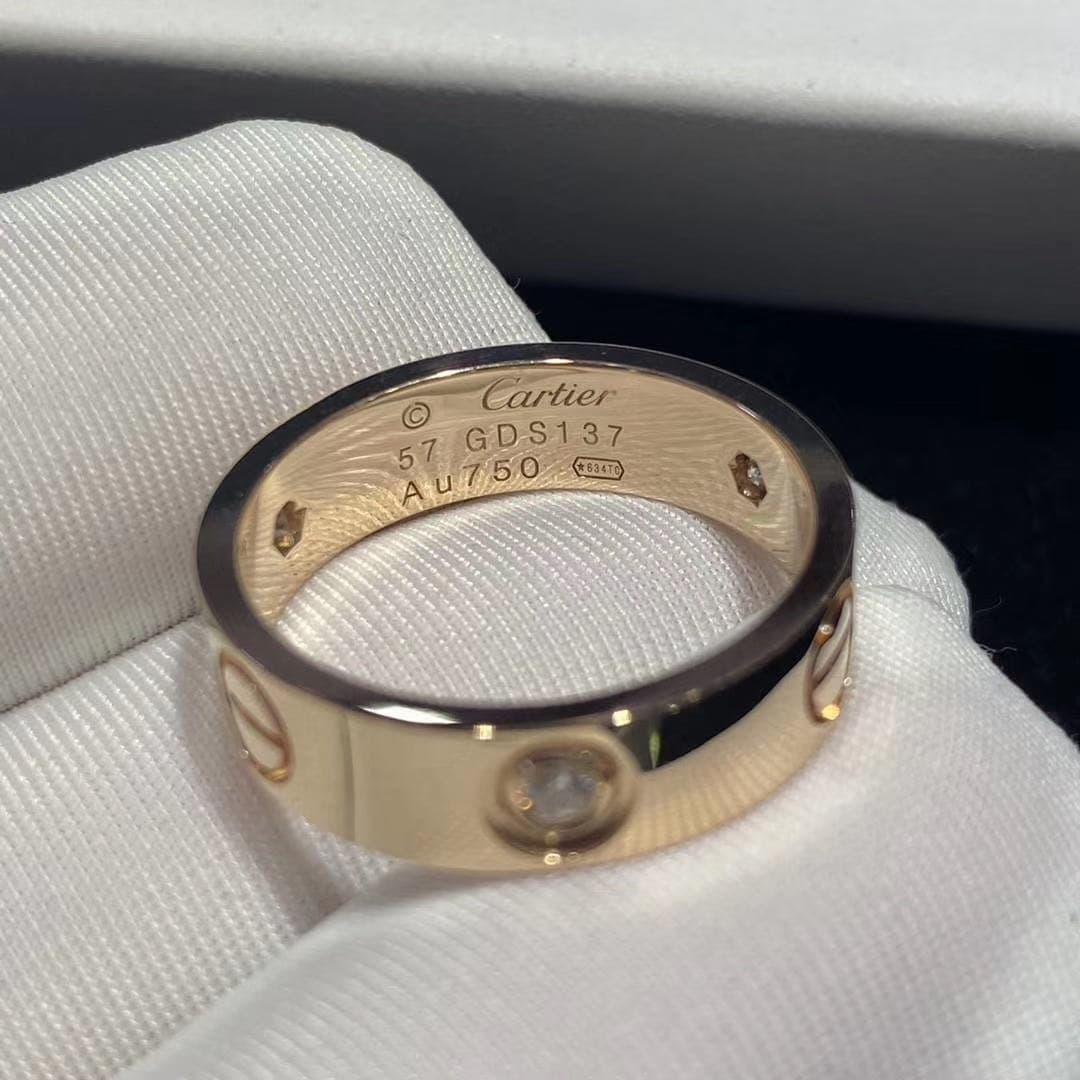 Кольцо Cartier Love, 0,22 ct 2