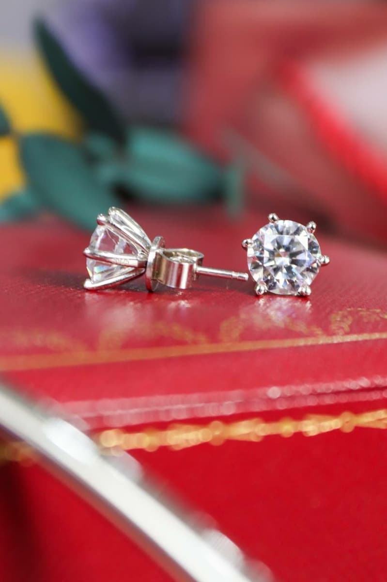 Серьги Tiffany из белого золота с бриллиантами