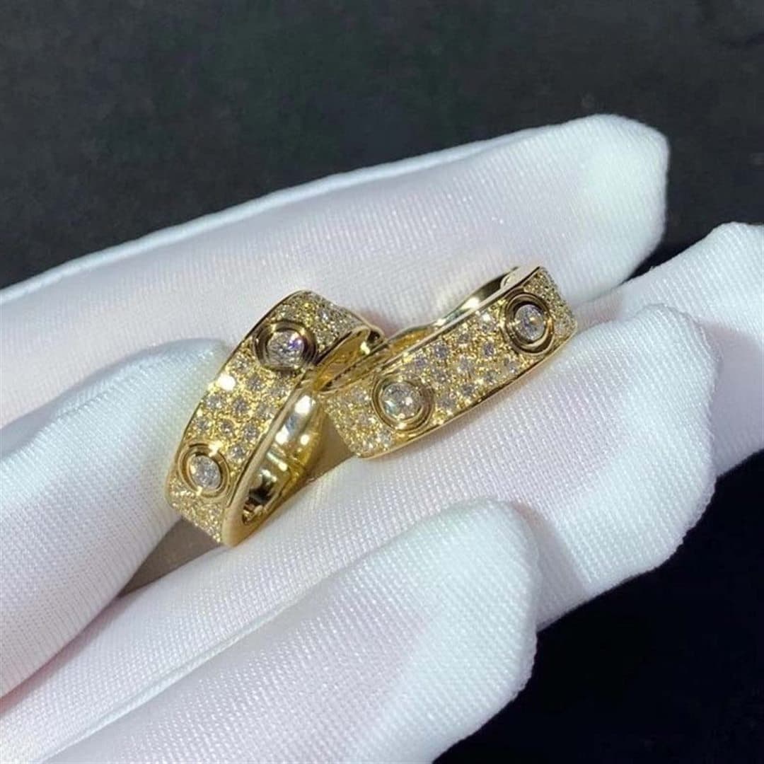 Серьги Cartier Love Hoop 2