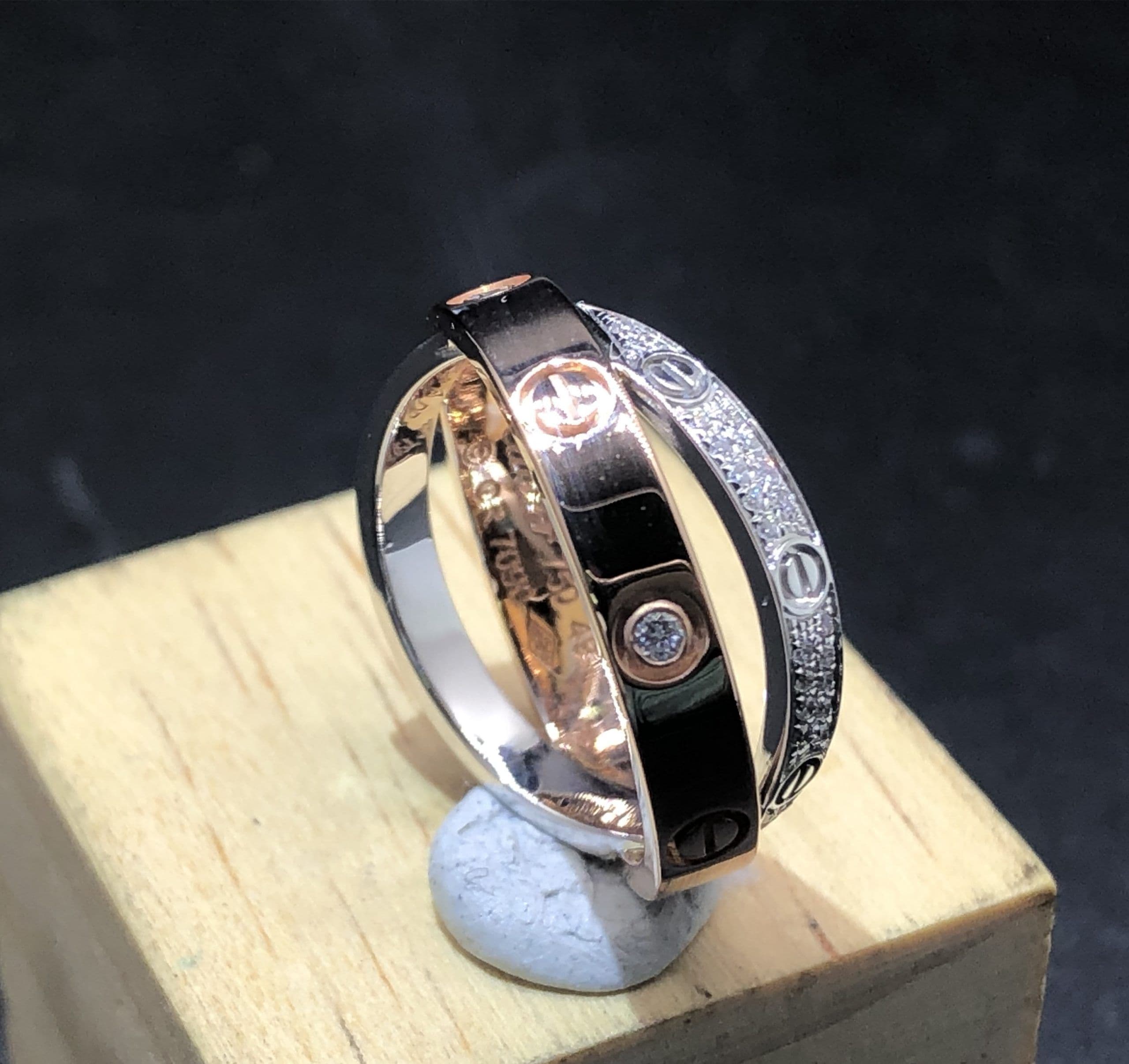 Кольцо Cartier Love из розового золота 2