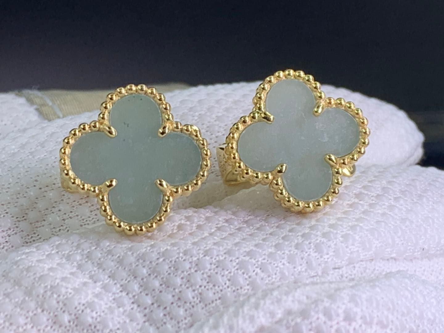 Колье Van Cleef & Arpels Vintage Alhambra с 10 мотивами перламутр, желтое золото 8