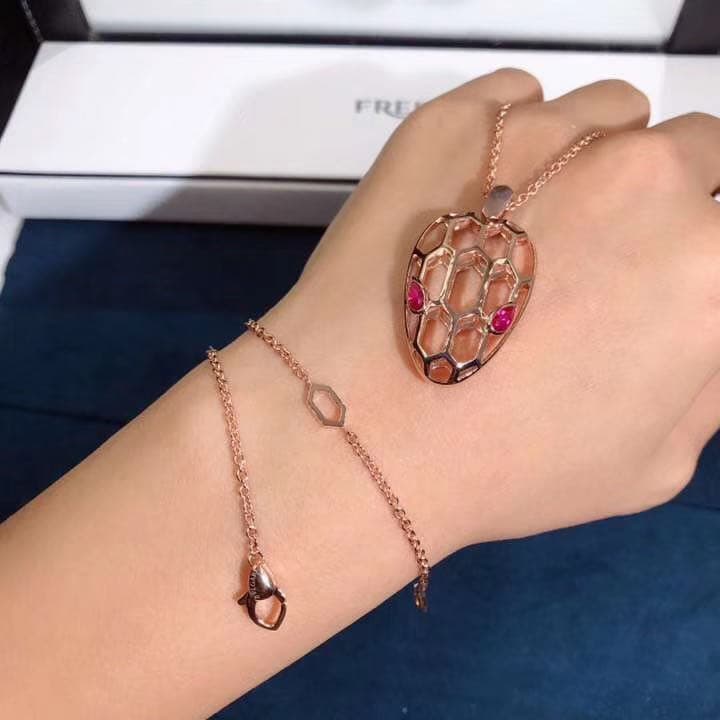 Подвеска Bulgari Serpenti Seduttori розовое золото, рубин 8