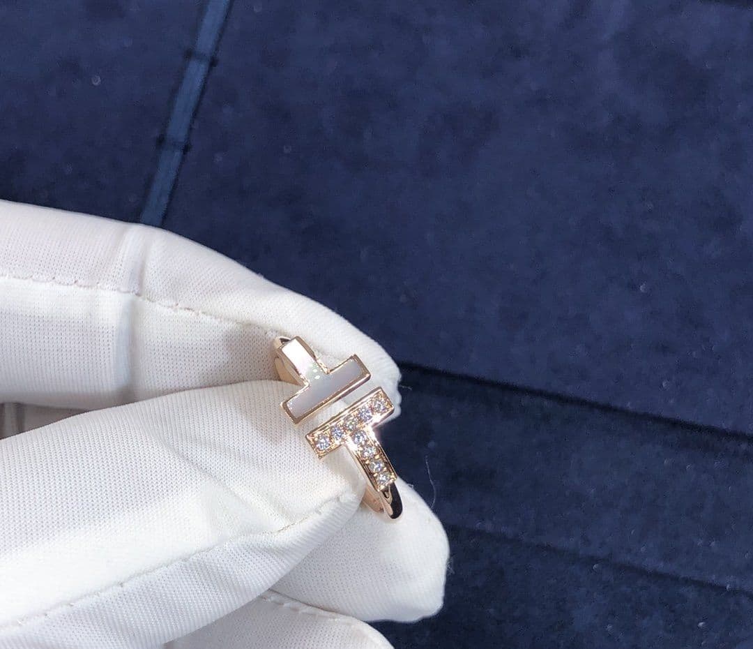 Кольцо Tiffany T из золота, 0,07 ct 2