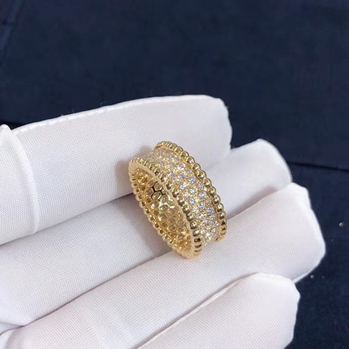 Кольцо Van Cleef & Arpels Perlée бриллианты, желтое золото 7