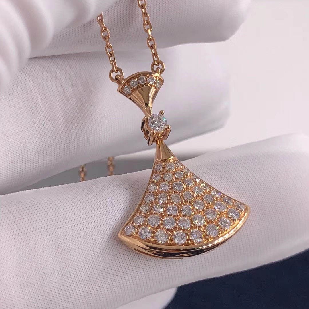 Колье Bulgari DIVAS’ DREAM бриллианты, желтое золото 5