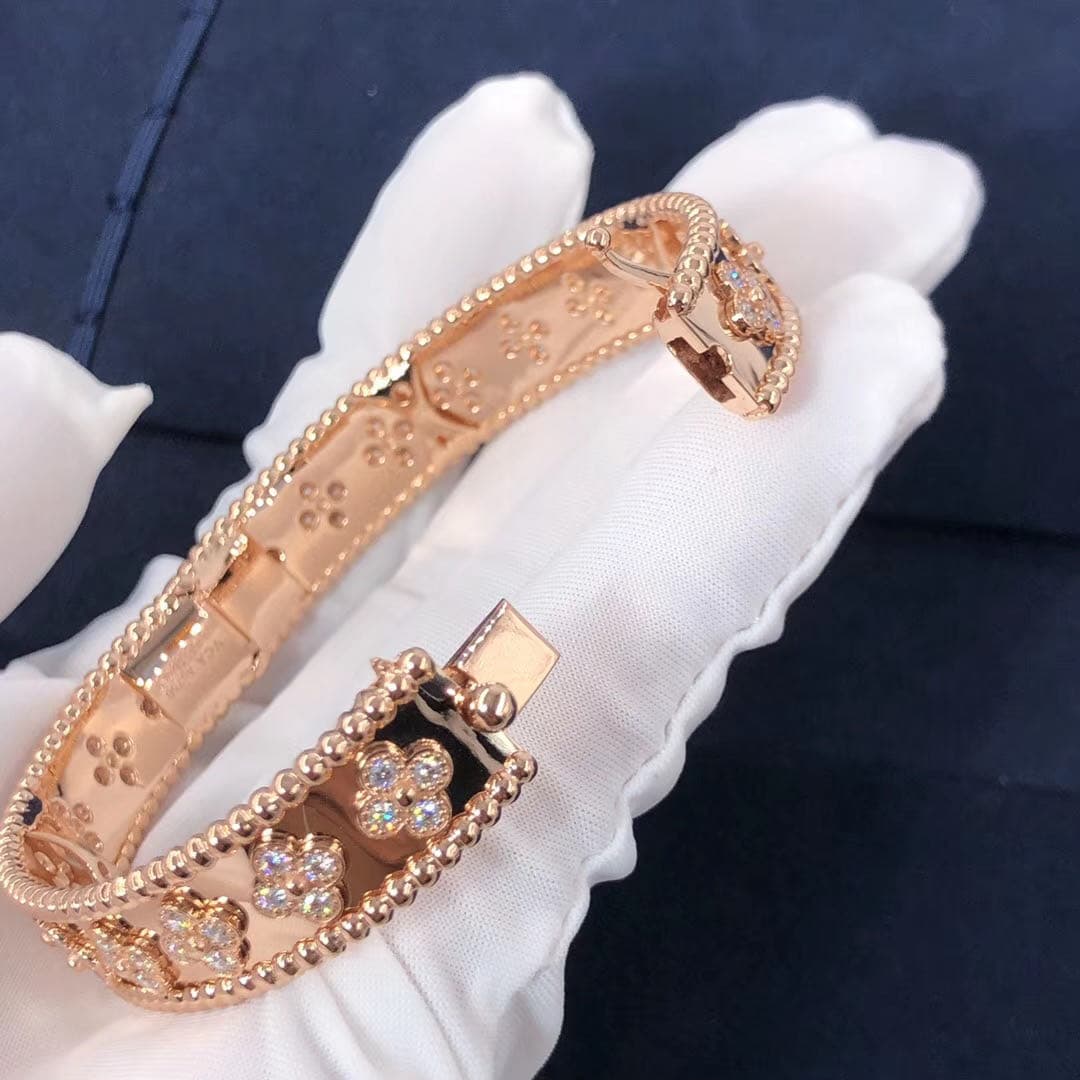 Браслет Van Cleef & Arpels Perlée Clover Diamond бриллианты, розовое золото 4