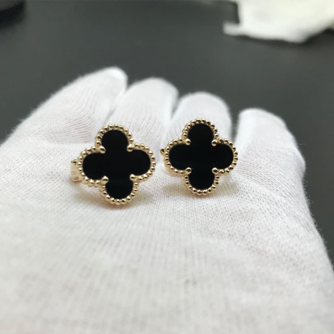 Серьги Van Cleef & Arpels черный оникс, желтое золото 4