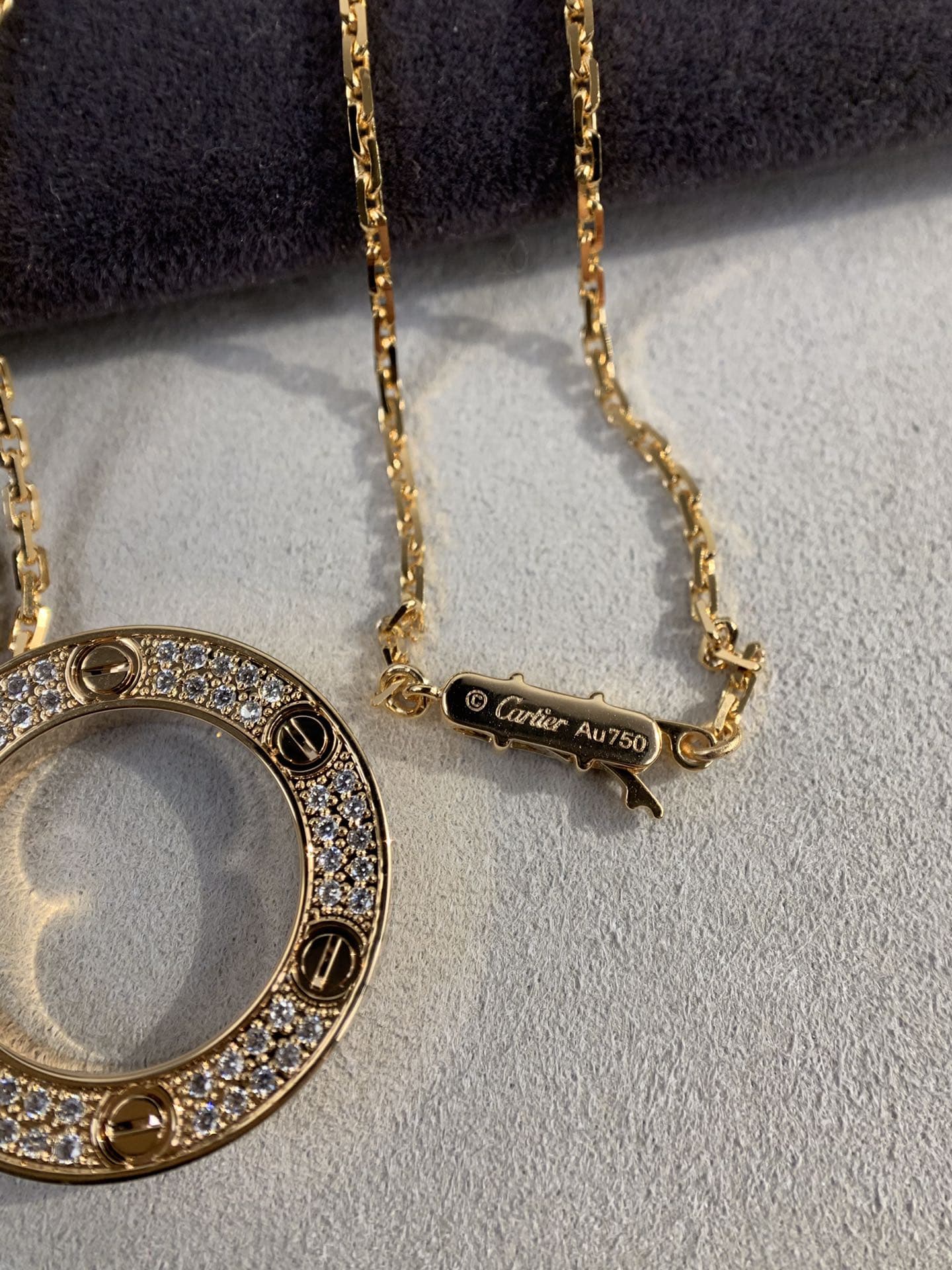 Колье Cartier Love, розовое золото 3