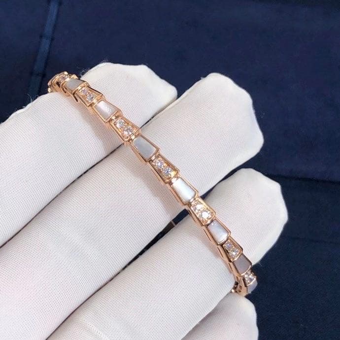 Браслет Bulgari Serpenti розовое золото, бриллианты, перламутр 4