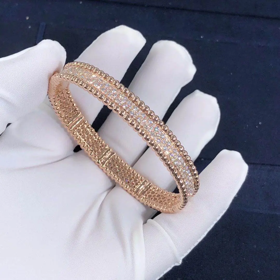 Браслет Van Cleef &amp; Arpels Perlée с 3 рядами бриллиантов /розовое золото/