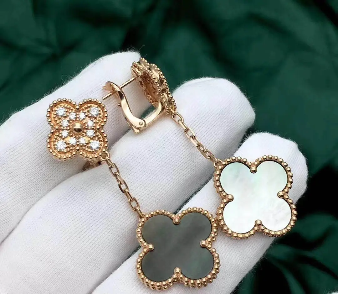 Серьги Van Cleef Magic Alhambra с 2 мотивами /розовое золото, бриллианты, перламутр/ 5