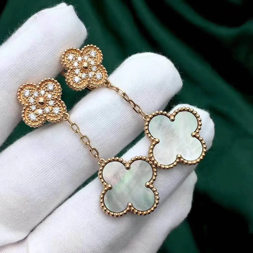 Серьги Van Cleef Magic Alhambra с 2 мотивами /розовое золото, бриллианты, перламутр/